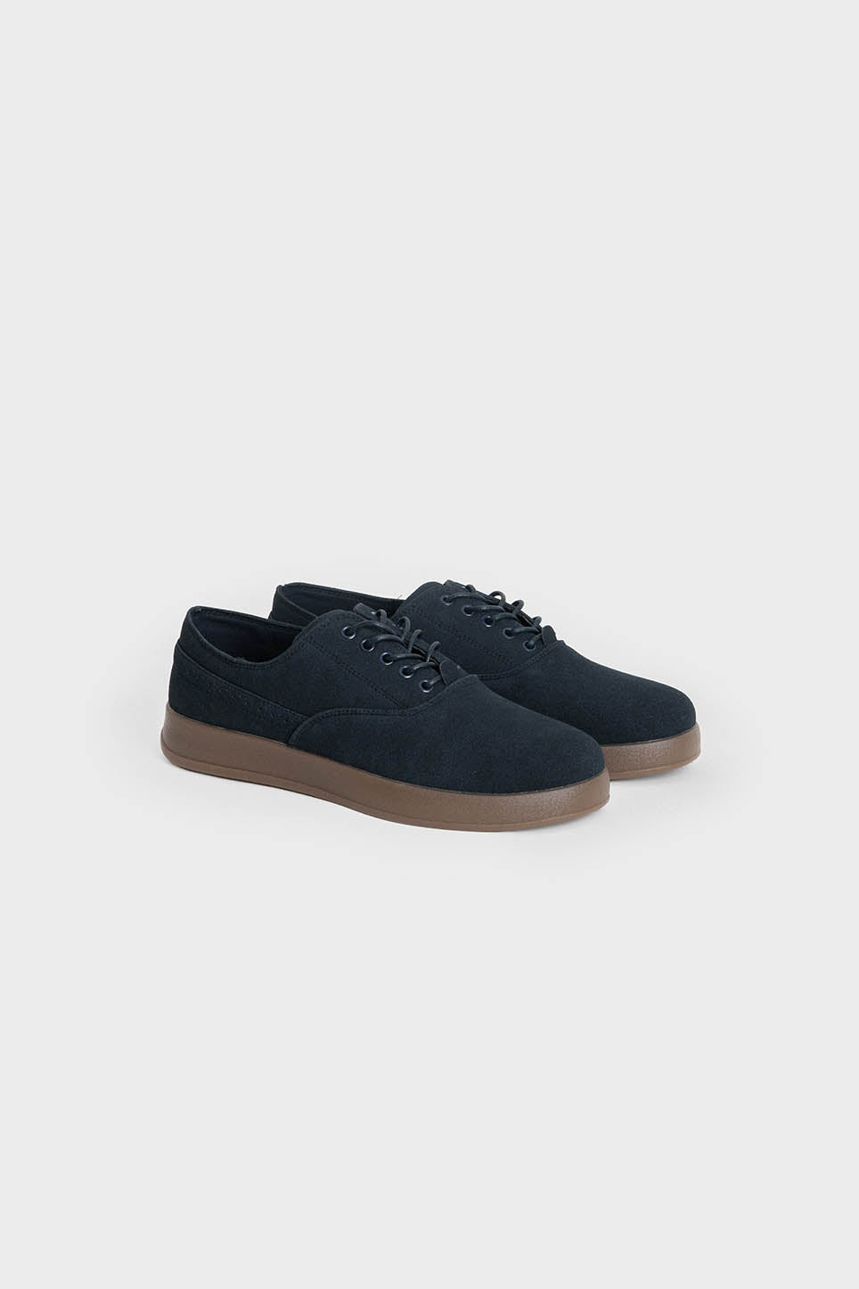 Derby-Schuh aus marineblauem Veloursleder — Bild 1