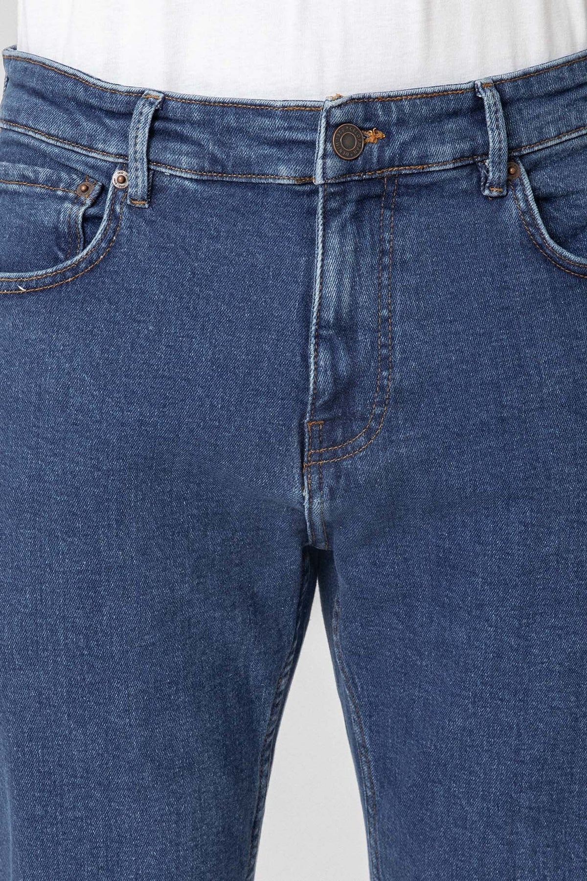 Regular-Jeans im Five-Pocket-Stil — Bild 2
