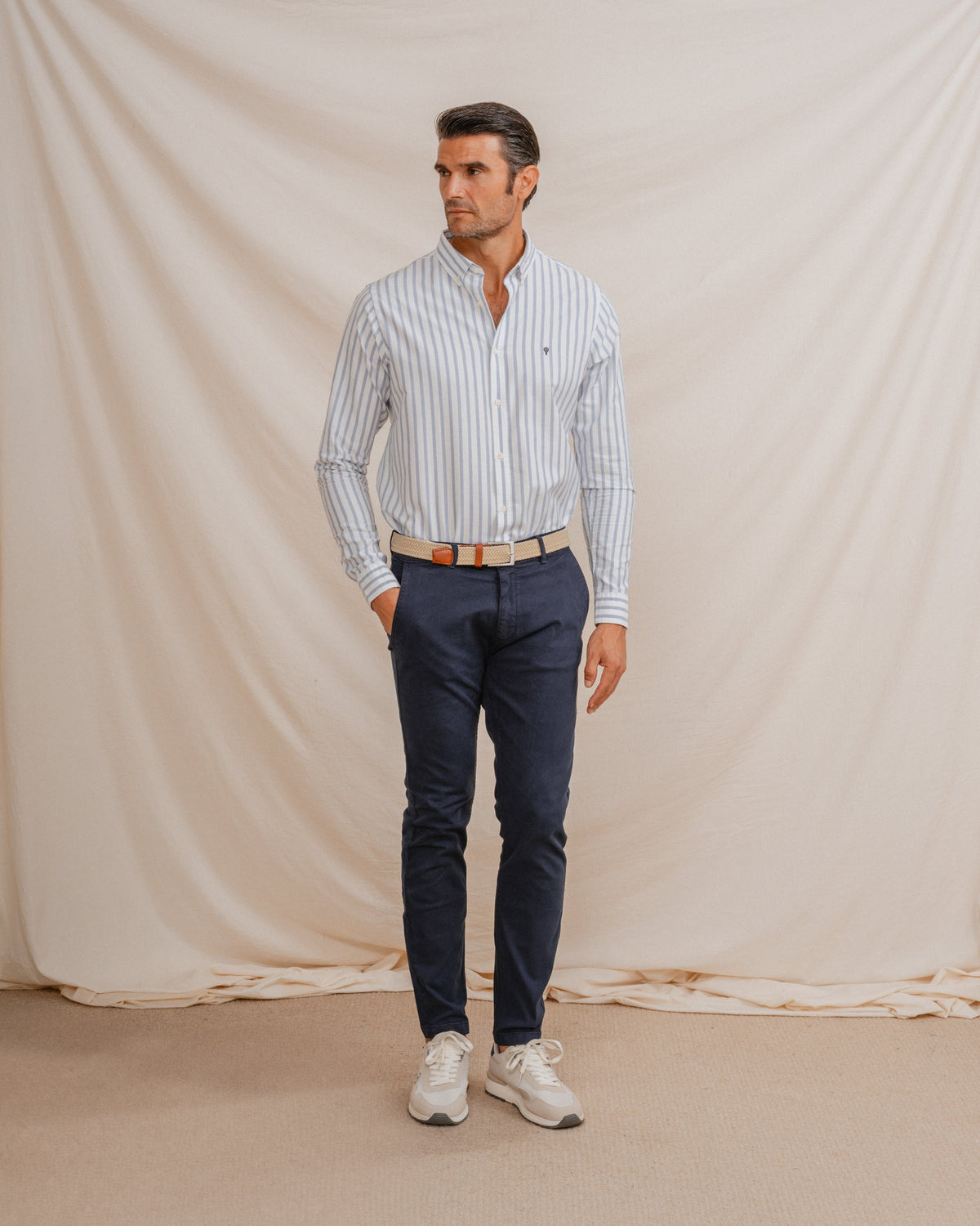 CHINO BÁSICO SLIM MARINO