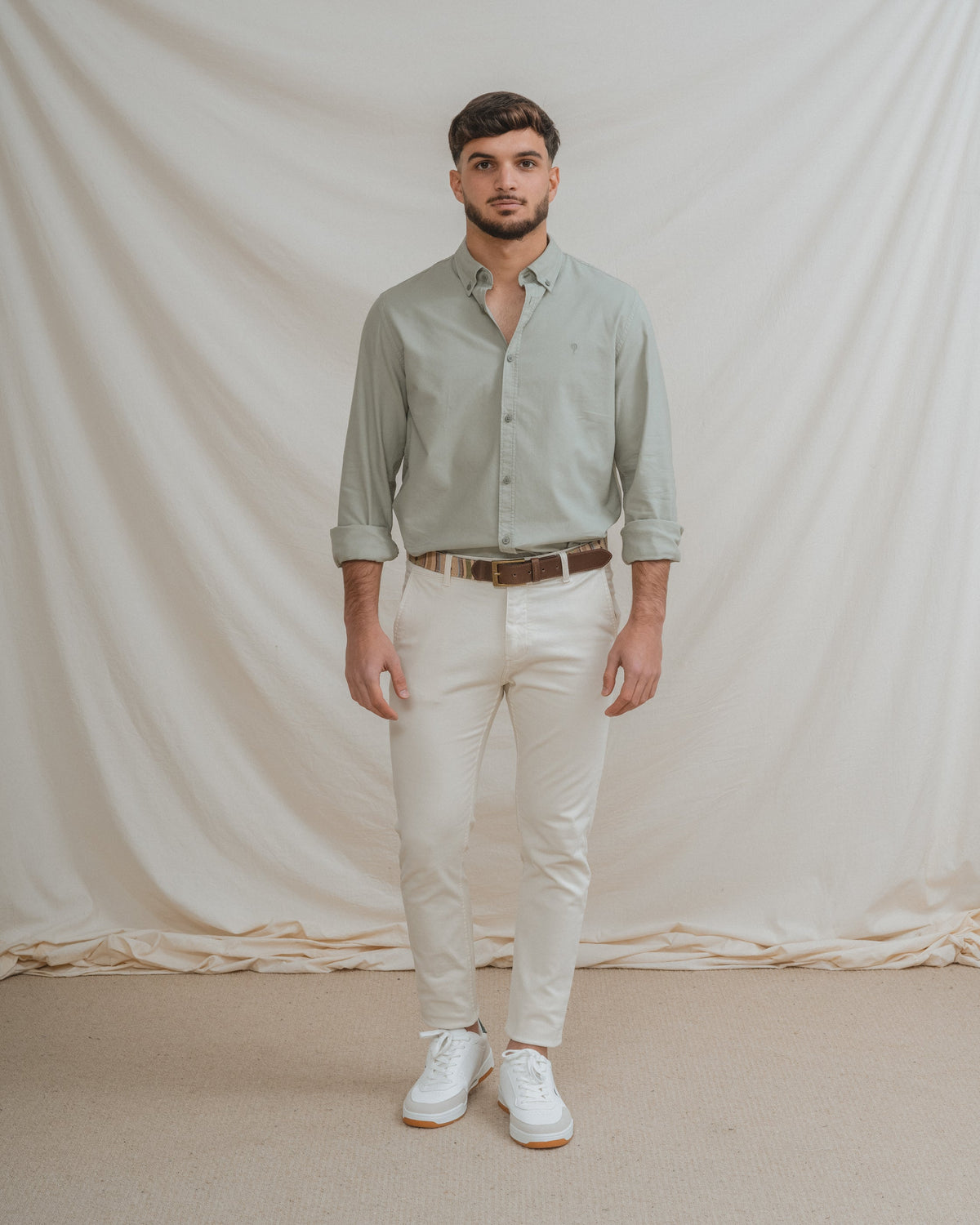 Chemise Oxford verte unie avec logo ton sur ton — image 4