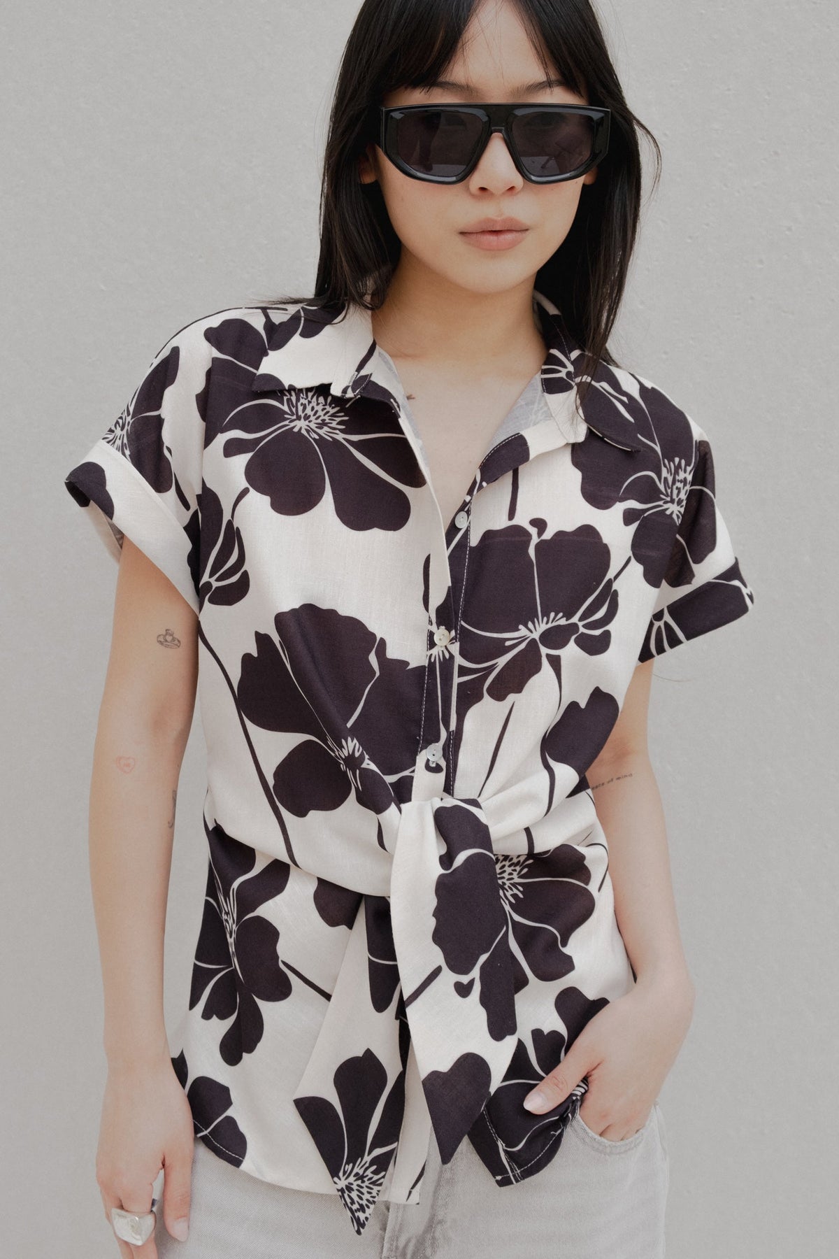 CAMISA NUDO ESTAMPADA