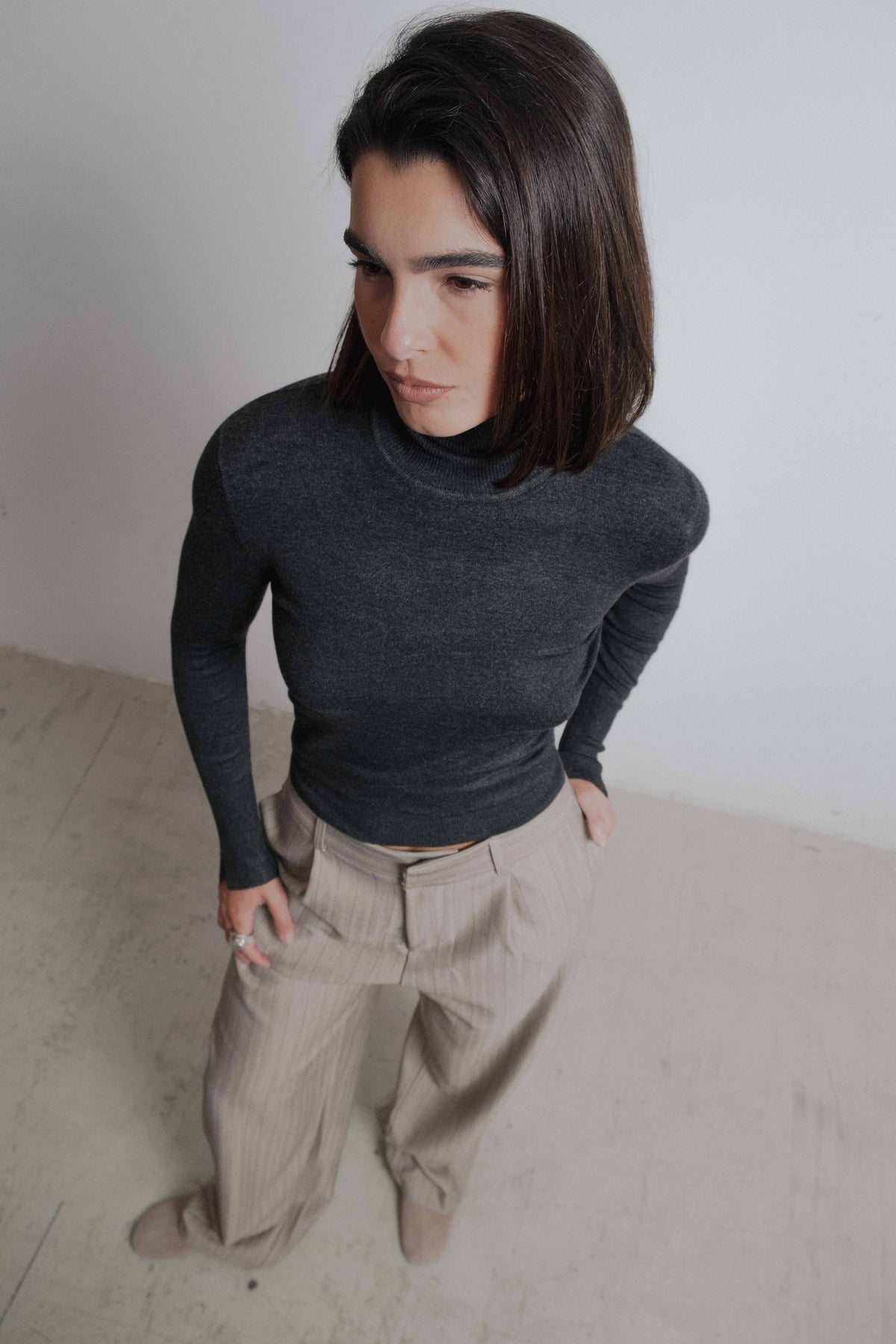 JERSEY BÁSICO PUNTO CUELLO SUBIDO