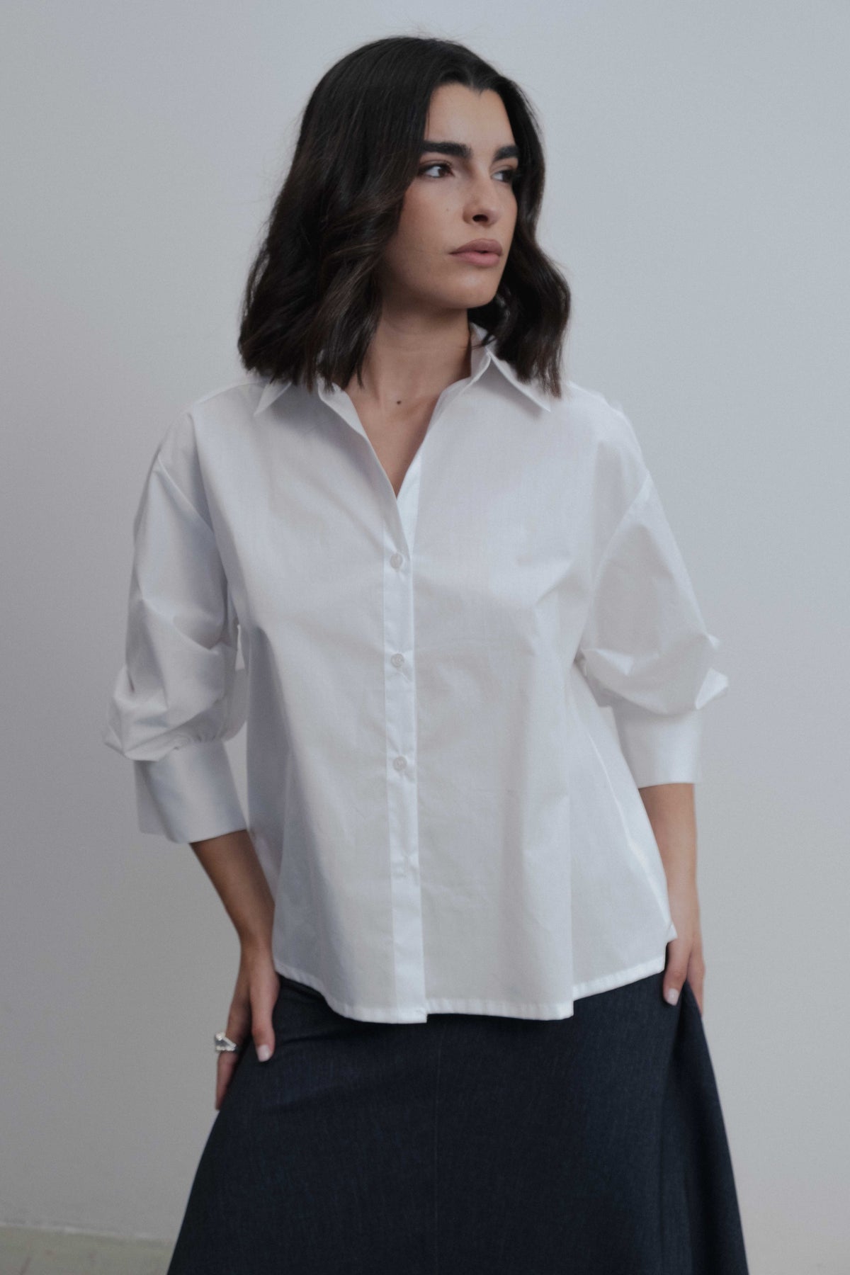 CAMISA MANGA ABULLONADA
