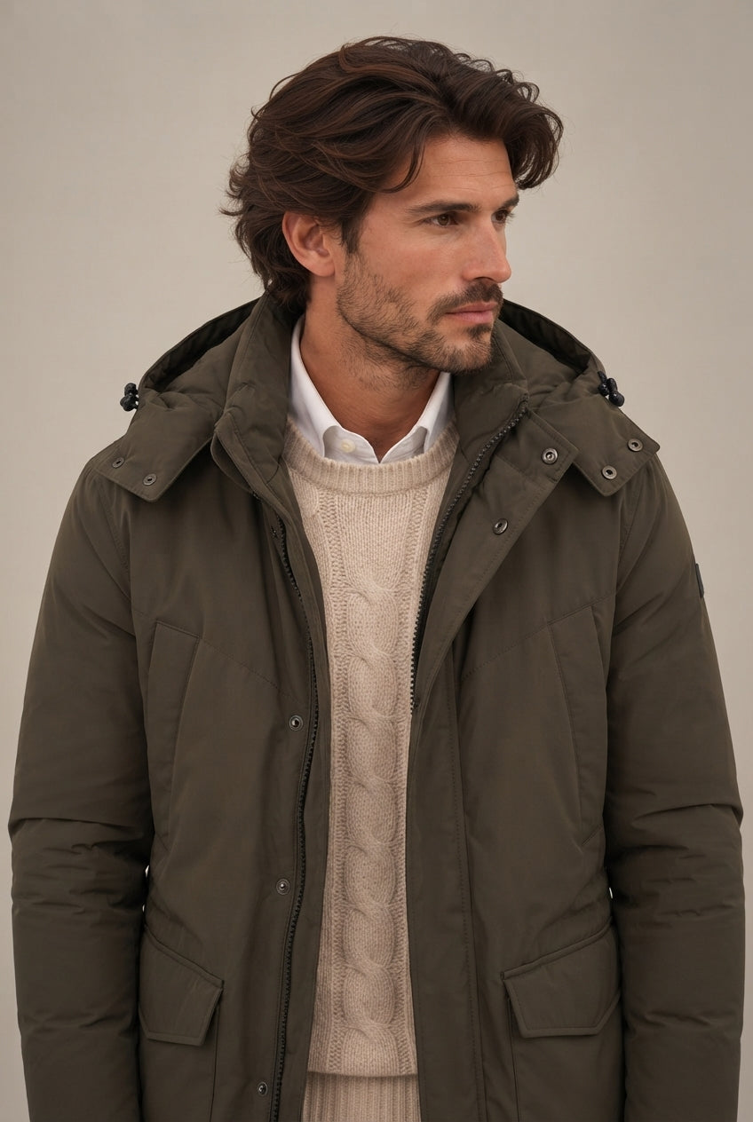 Parka con capucha verde · vista 2