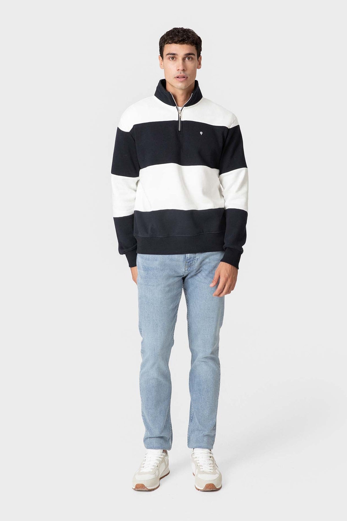Jean regular avec surpiqûres camel — image 2