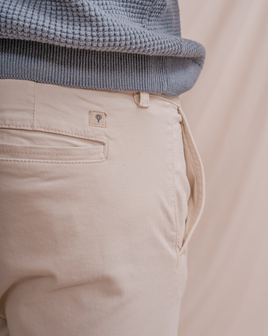 BEIGE SKINNY CHINO PANTS