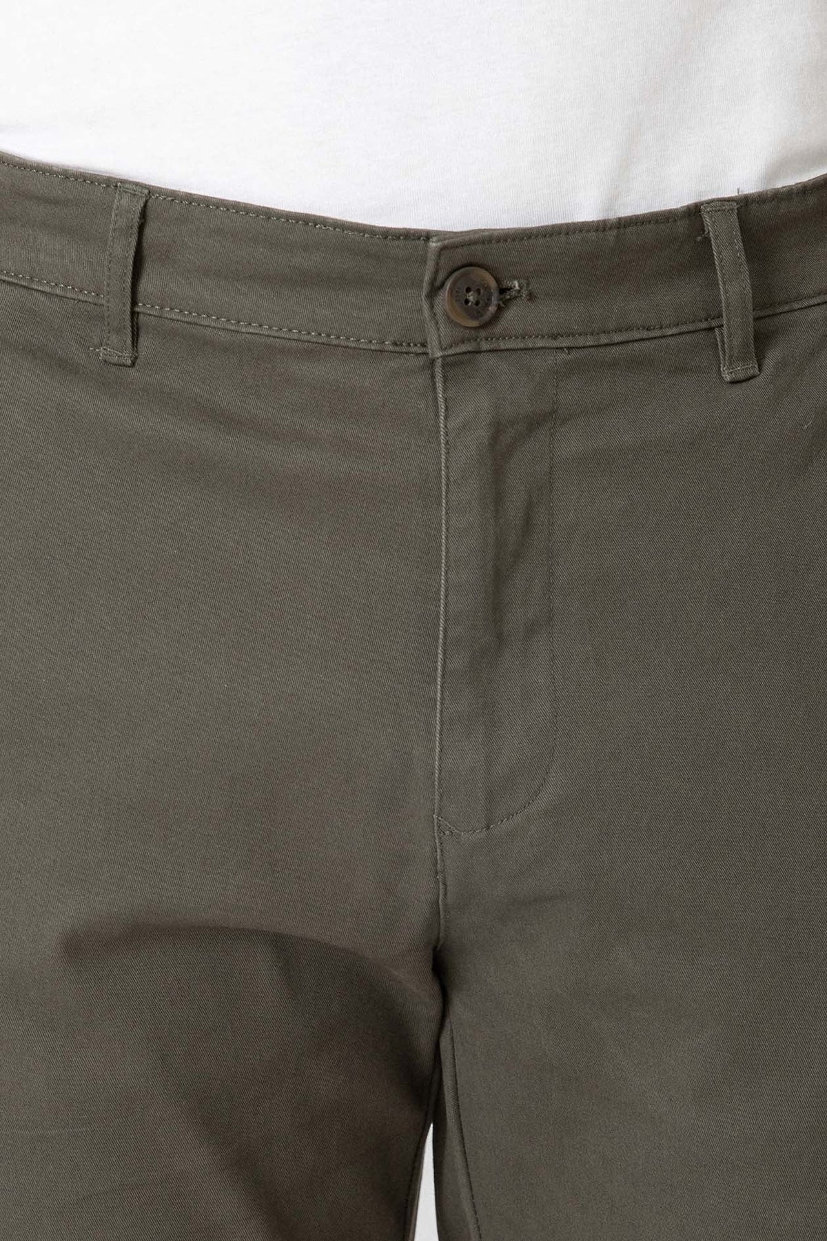 CHINO BÁSICO SLIM VERDE