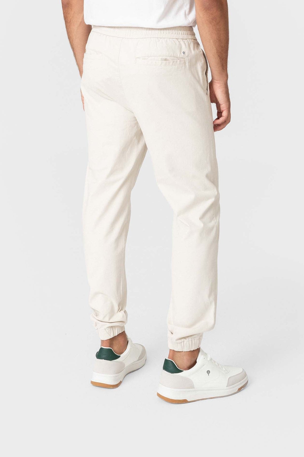 Pantalón jogger beige de algodón de Celopman, imagen 5