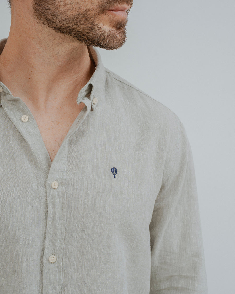 camisa lino verde — imagen 2