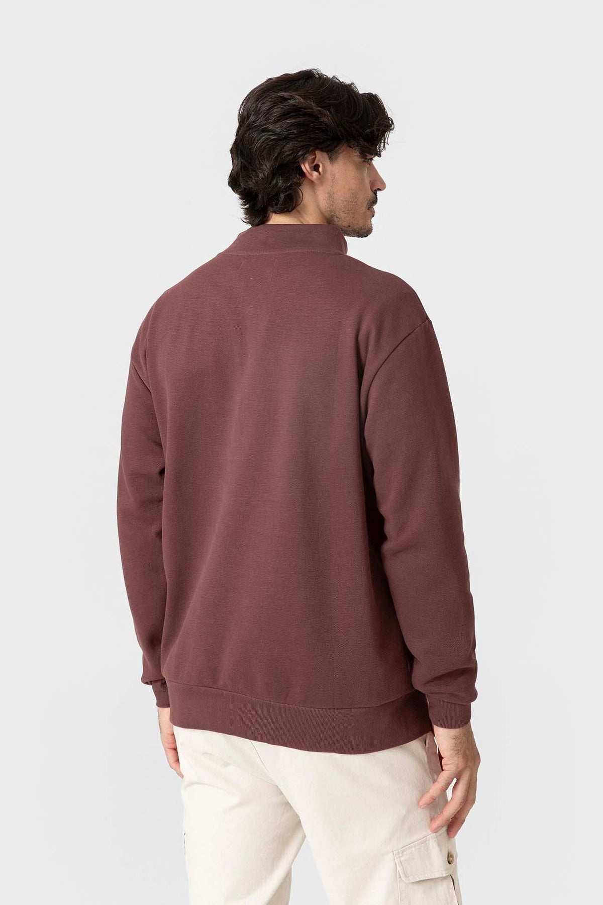BURGUNDY ZIP-UP HOODIE