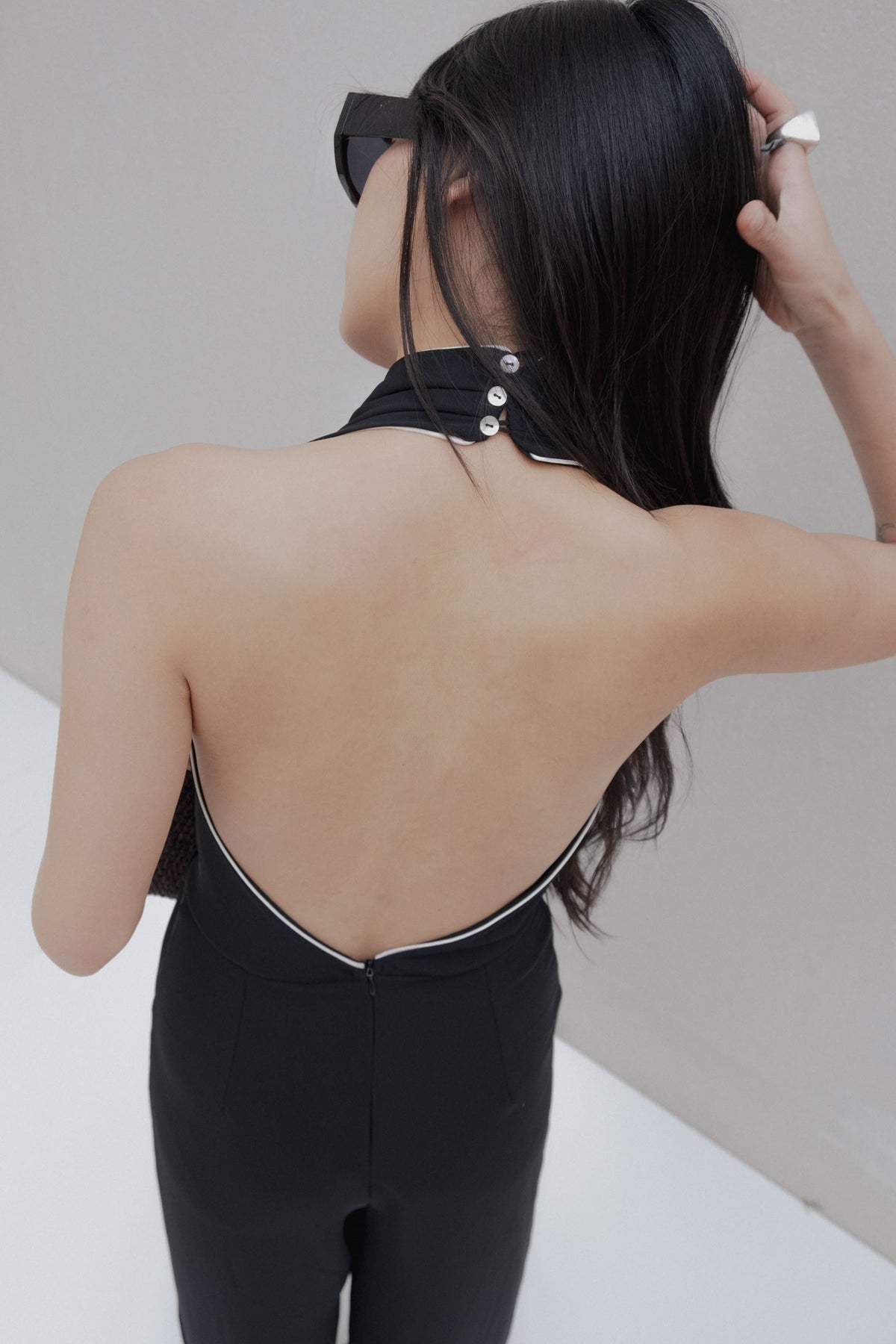 MONO HALTER VIVOS CONTRASTE
