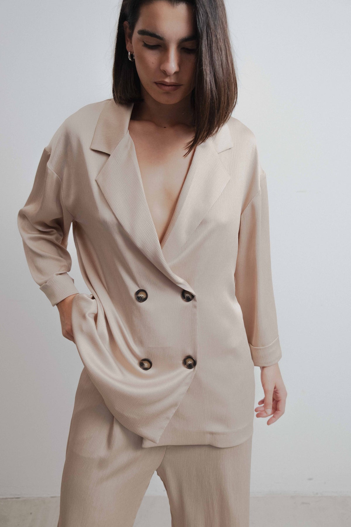 BLAZER SATINADA CRUZADA
