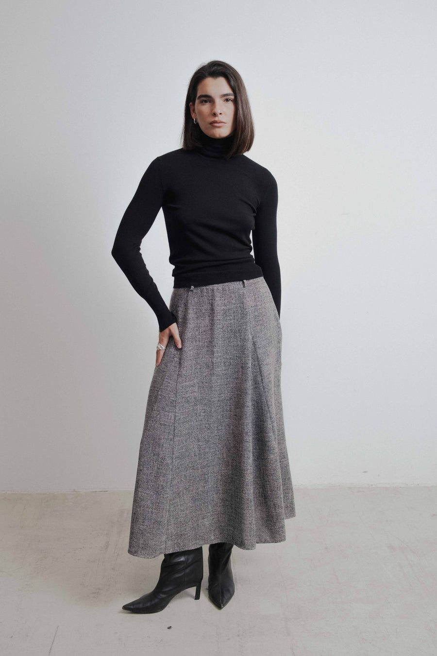 FALDA MIDI ESTRUCTURA