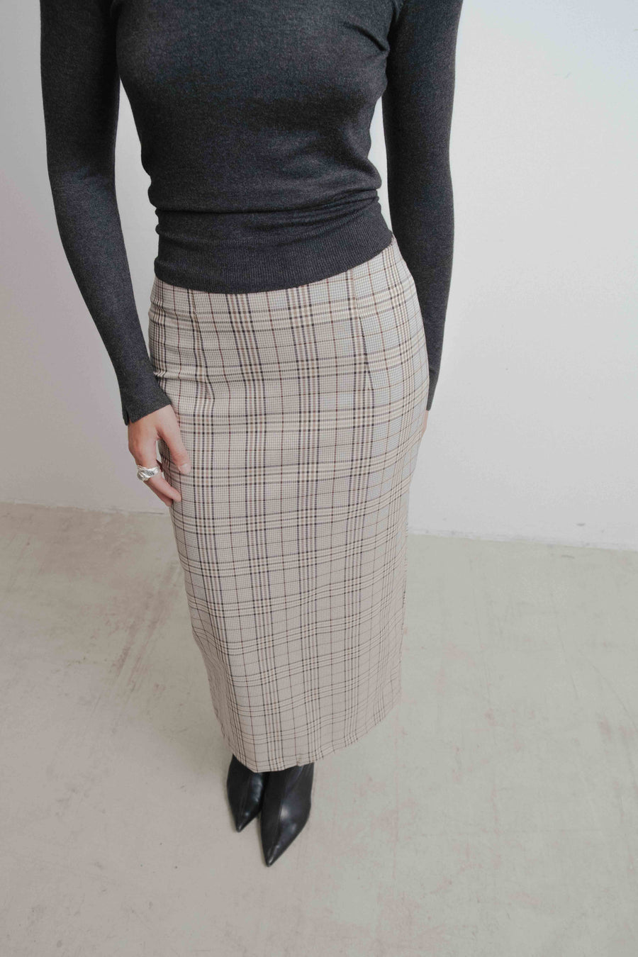 FALDA MIDI CUADROS