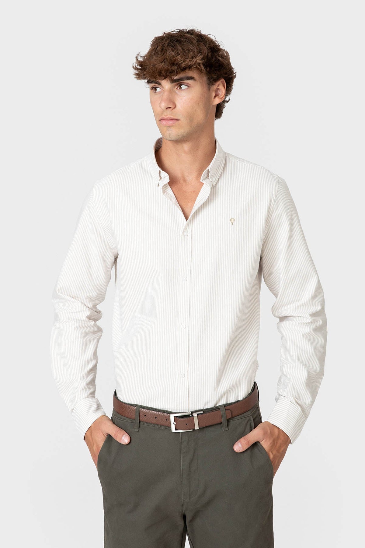 Camisa Oxford de rayas claras de hombre · vista 1